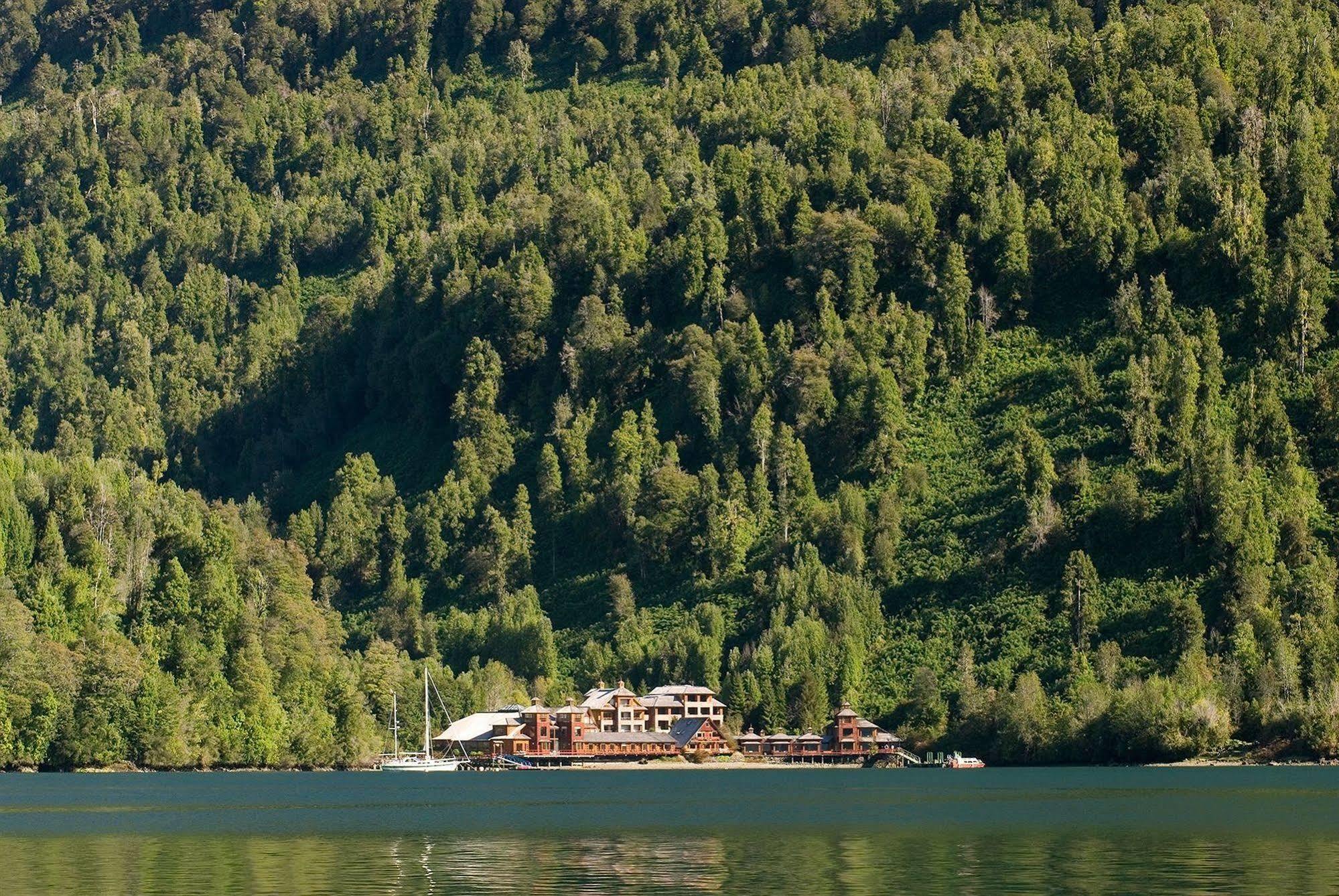 Puyuhuapi Lodge & Spa Luaran gambar